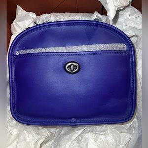 NWT Coach Vintage Lunch Pail Crossbody